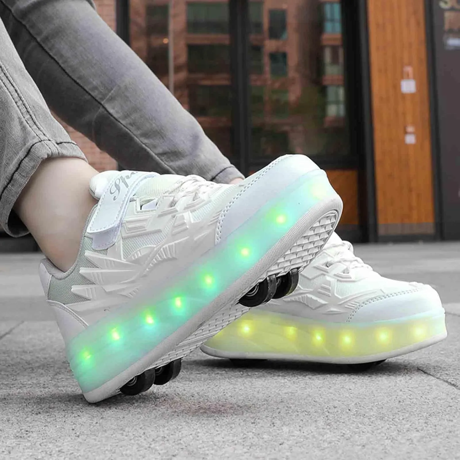 16 LED Light Up Kids Roller Skate Shoes with 4 Wheel, Sneakers for Boys Girls Birthday Thanksgiving Christmas Day