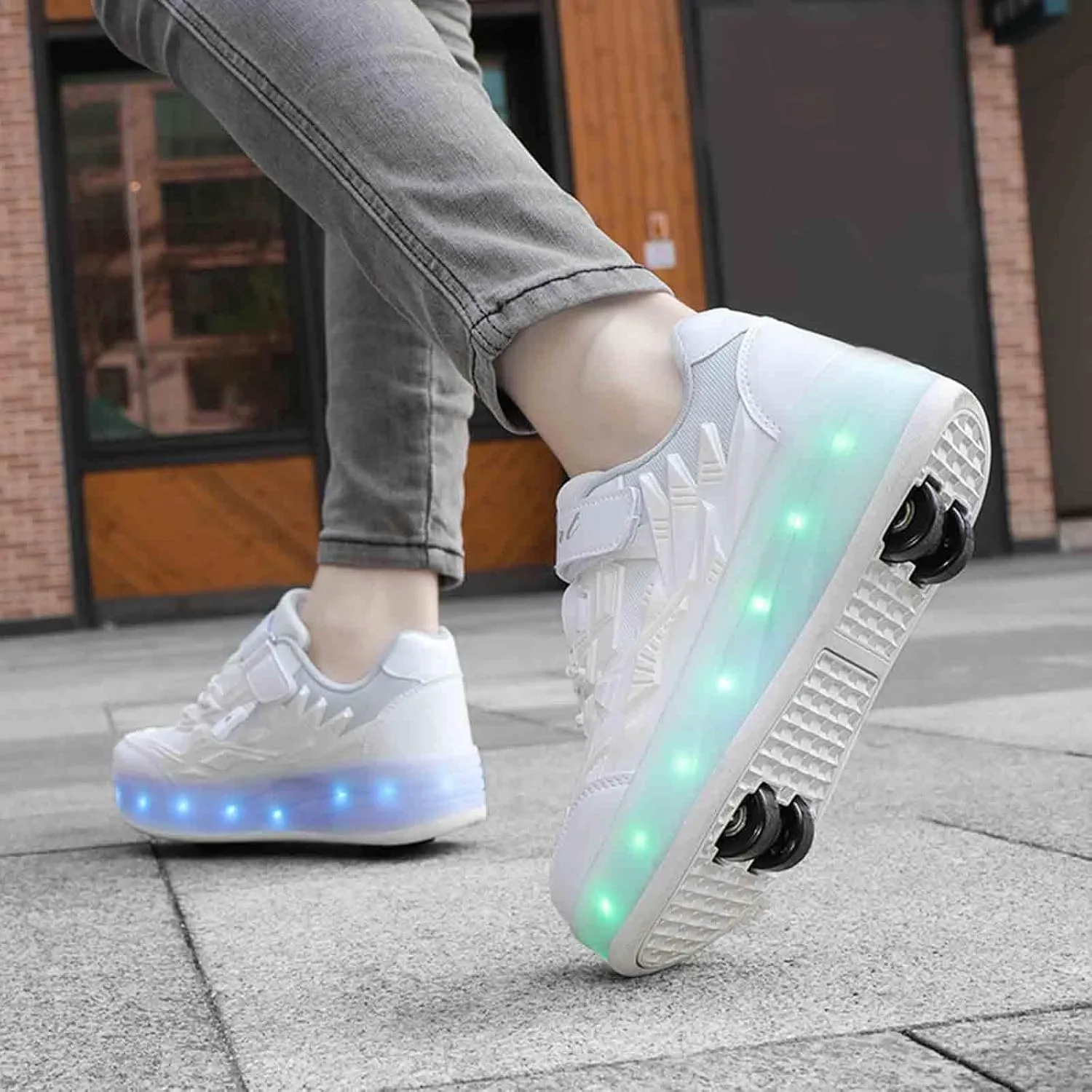 16 LED Light Up Kids Roller Skate Shoes with 4 Wheel, Sneakers for Boys Girls Birthday Thanksgiving Christmas Day
