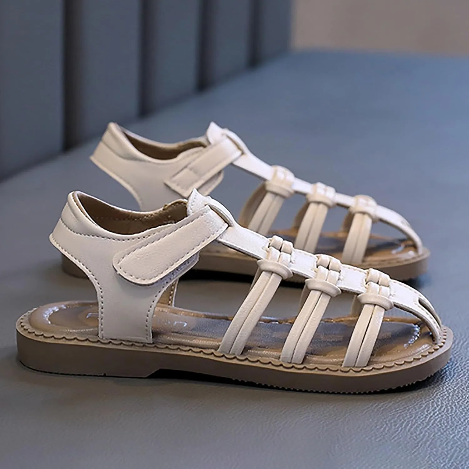 Boys Girls Sandals Open Toe Breathable Non-Slip Flat Summer Beach Lightweight Slip On Sandals For Toddler