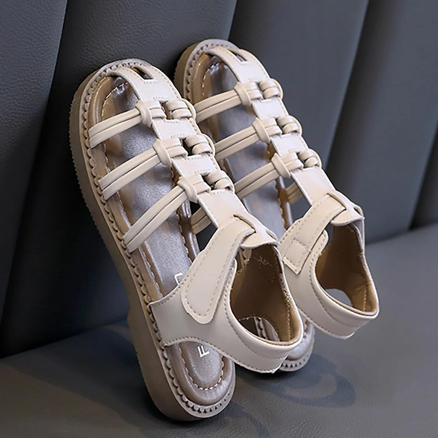 Boys Girls Sandals Open Toe Breathable Non-Slip Flat Summer Beach Lightweight Slip On Sandals For Toddler