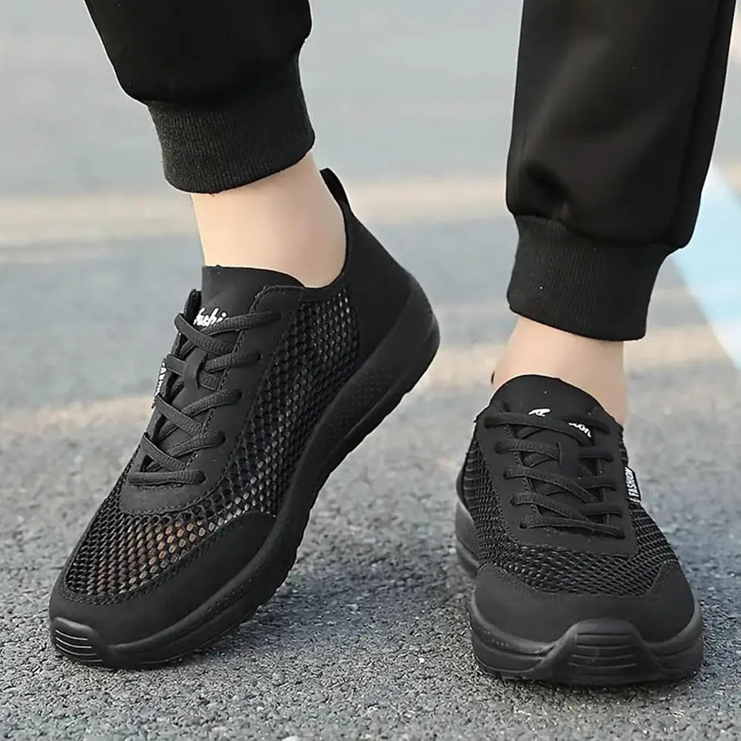 Breathable Mesh Men's Lace-Up Shoes Lightweight Comfortable Sneakers for Athletic Training, Jogging & Casual Outdoor Activities Summer Spring Fashionalbe Footwear for Men
