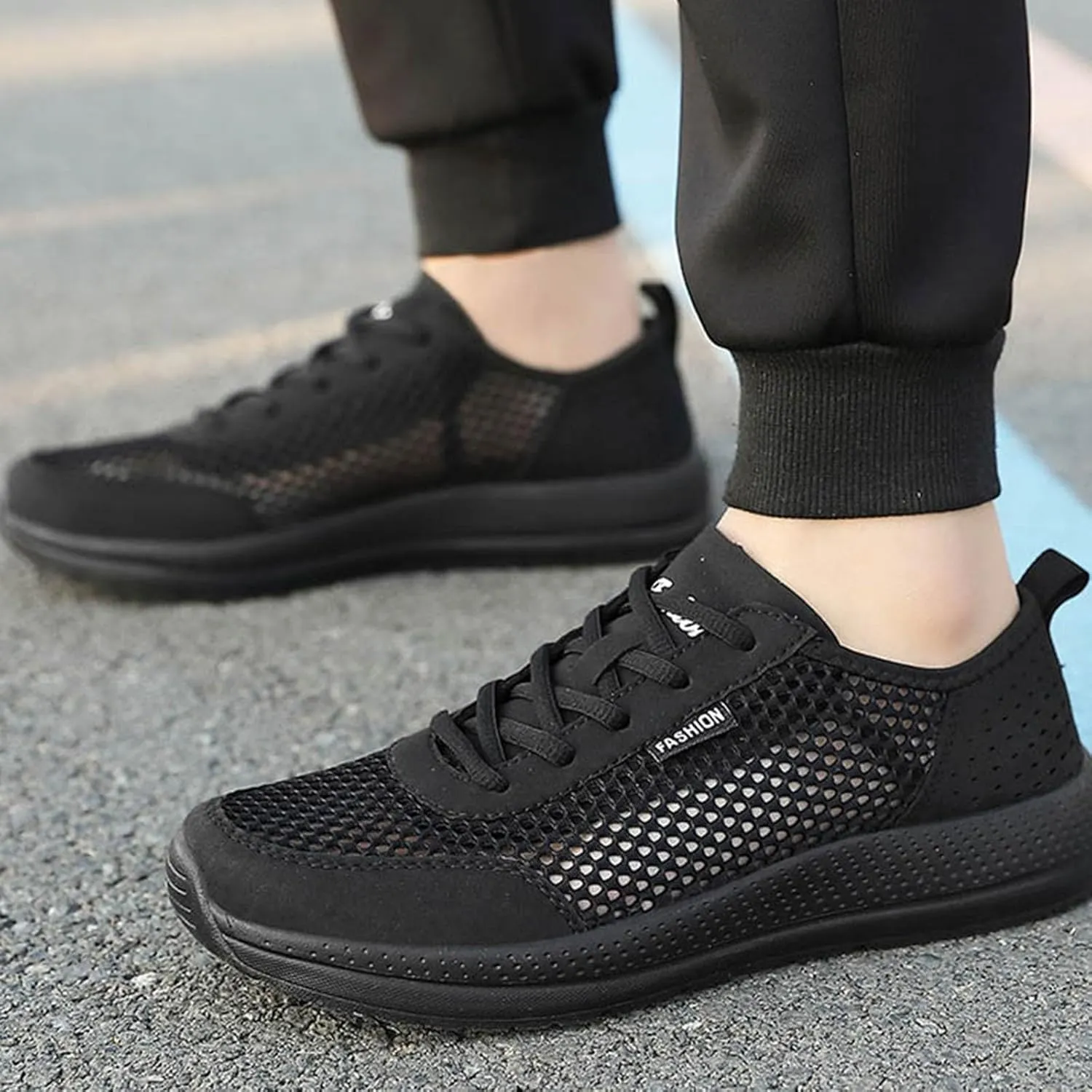 Breathable Mesh Men's Lace-Up Shoes Lightweight Comfortable Sneakers for Athletic Training, Jogging & Casual Outdoor Activities Summer Spring Fashionalbe Footwear for Men