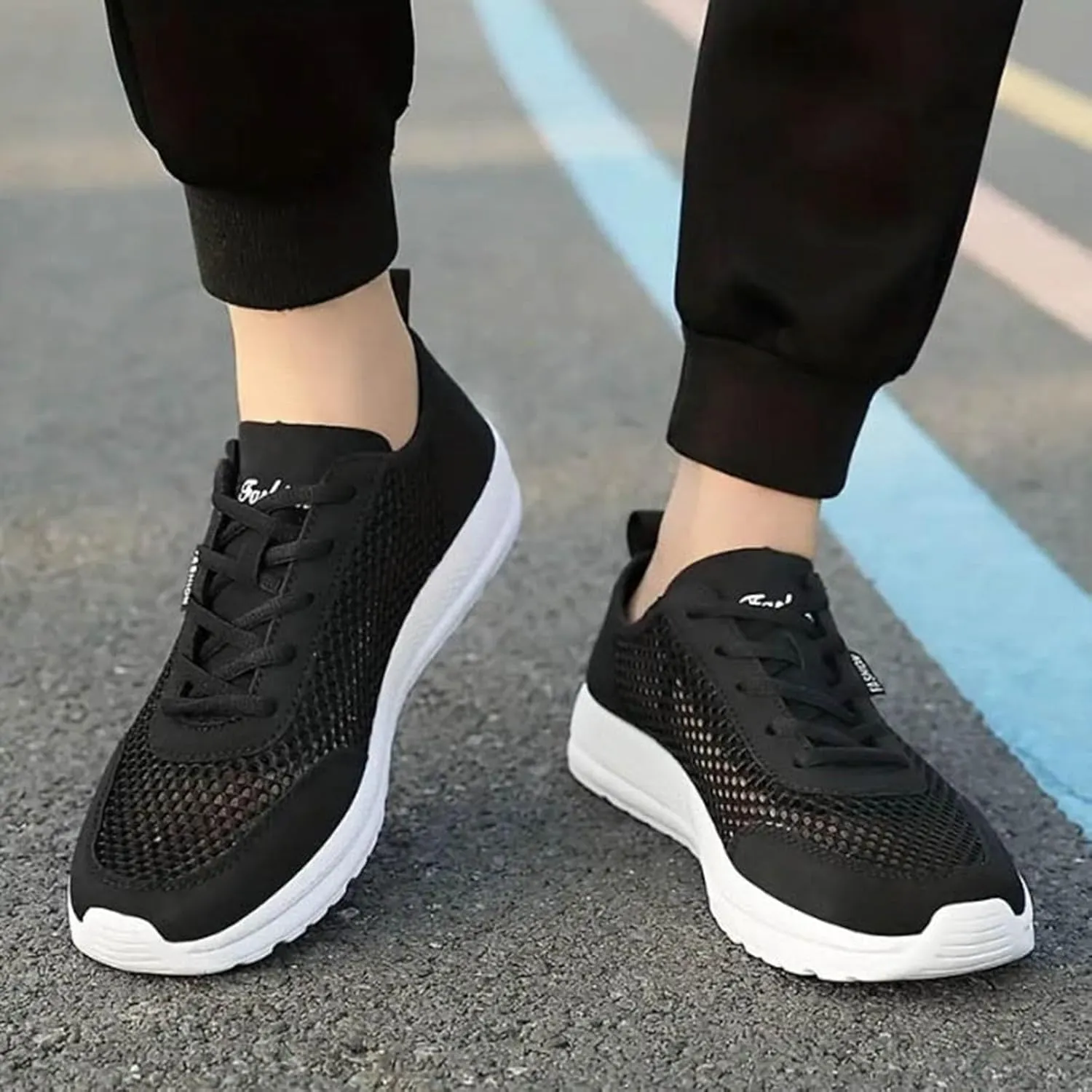 Breathable Mesh Men's Lace-Up Shoes Lightweight Comfortable Sneakers for Athletic Training, Jogging & Casual Outdoor Activities Summer Spring Fashionalbe Footwear for Men