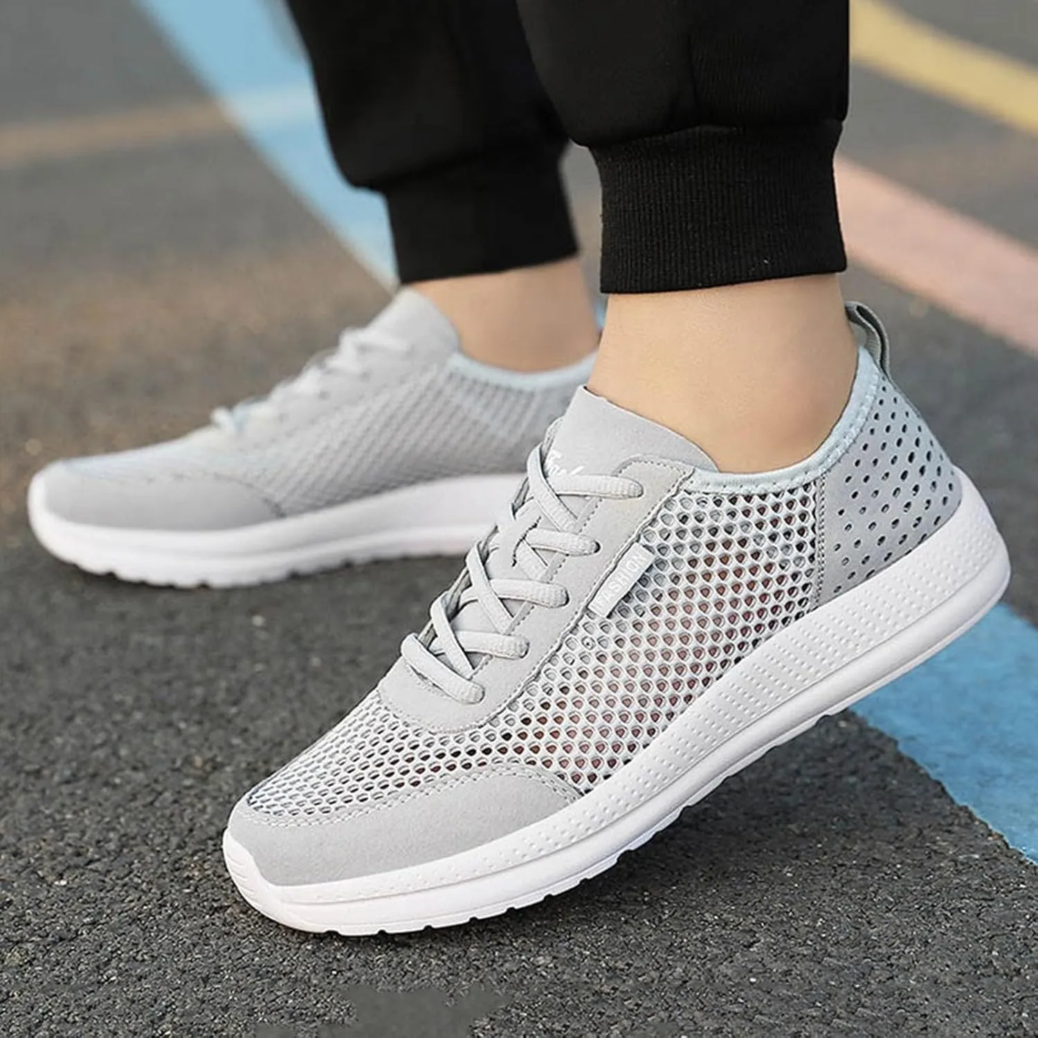 Breathable Mesh Men's Lace-Up Shoes Lightweight Comfortable Sneakers for Athletic Training, Jogging & Casual Outdoor Activities Summer Spring Fashionalbe Footwear for Men