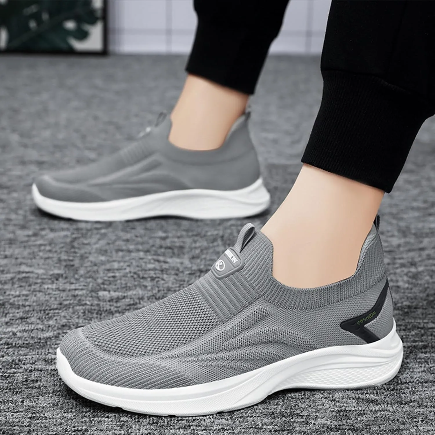 Breathable Mesh Men's Slip on Shoes Lightweight Comfortable Sole Sneakers for Athletic Training, Jogging & Casual Outdoor Activities Summer Spring Daily Work Fashionalbe Footwear Men