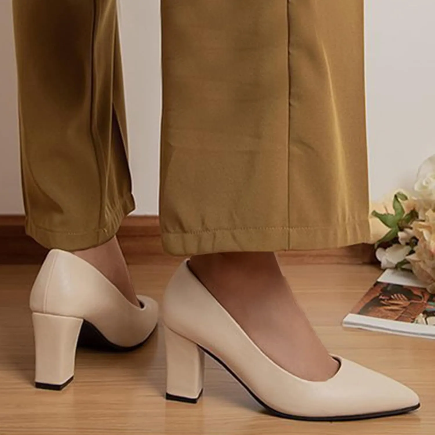 Chunky Pumps for Women Closed Toe Block Heels Comfortable Dress Shoes Pointed Toe Slip-Ons Loafers Work Shoes