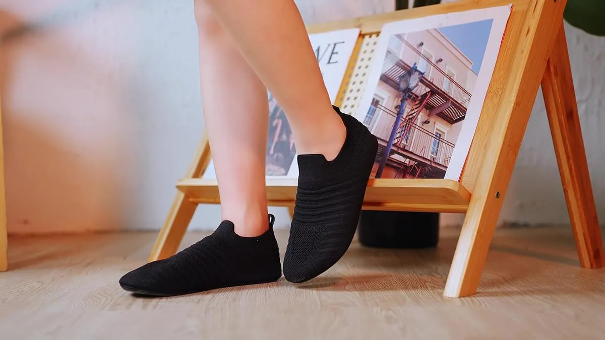 ditont Toddler Slippers Non-Slip Lightweight Comfortable Kids Indoor Grip House Home Shoes for Boys Girl