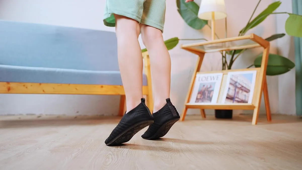 ditont Toddler Slippers Non-Slip Lightweight Comfortable Kids Indoor Grip House Home Shoes for Boys Girl