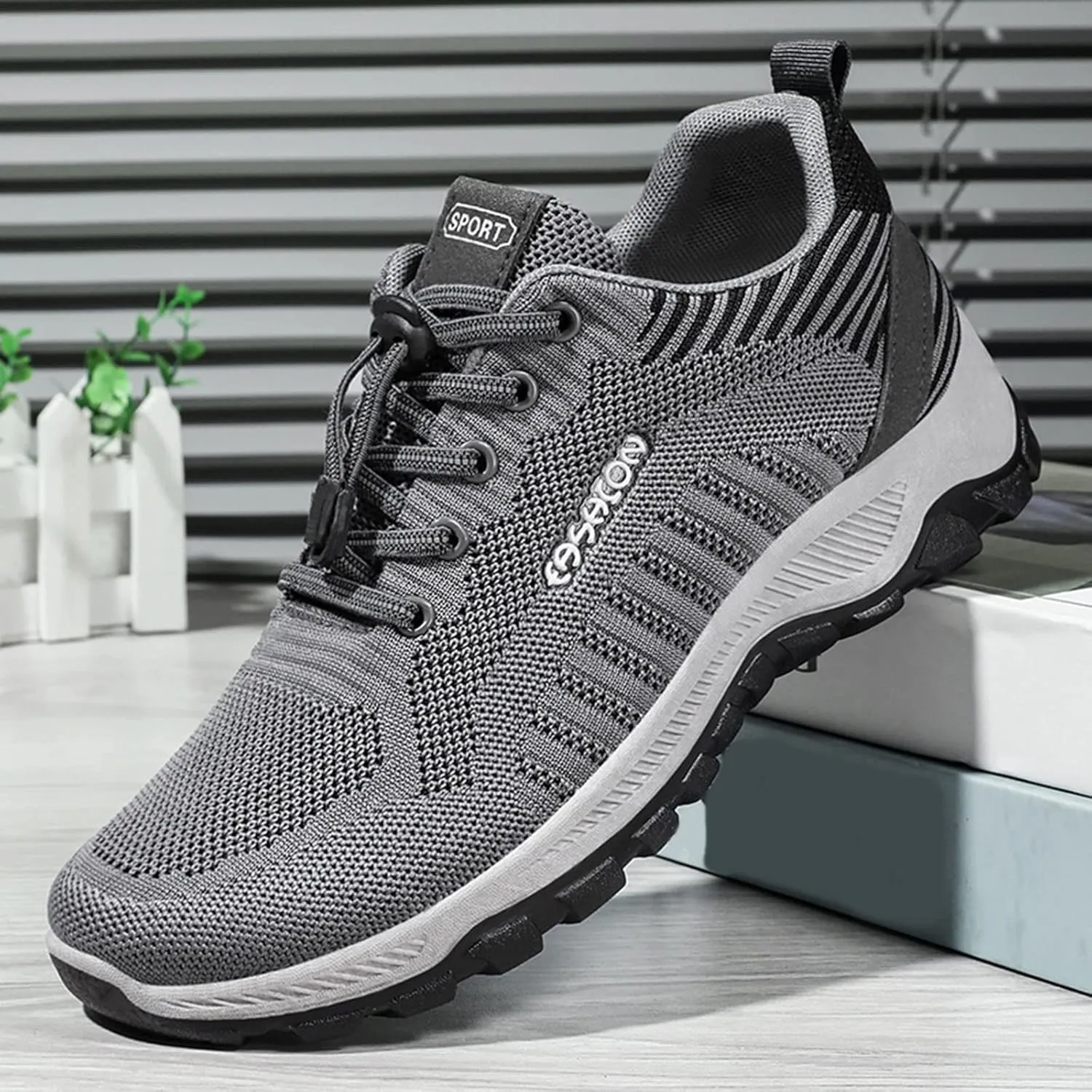 Fashion Summer Men Sports Shoes Flat Soft Sole Non Slip Elastic Lace Up Mesh Breathable Men's Leather Sneaker