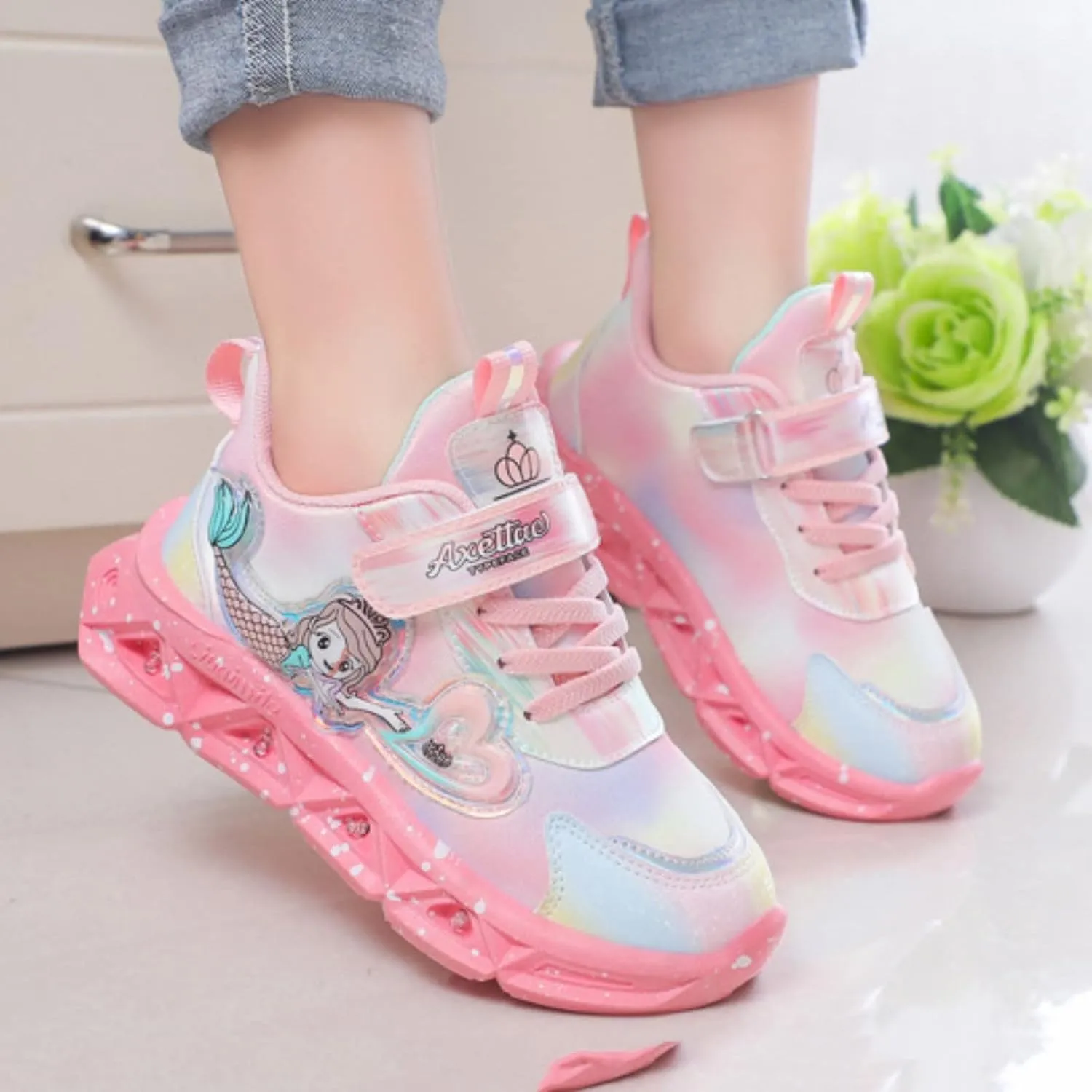 Girls Flat Sneakers Slip On Light-Up ermaid Shoes Breathable Mesh Boots Lightweight Running Shoes