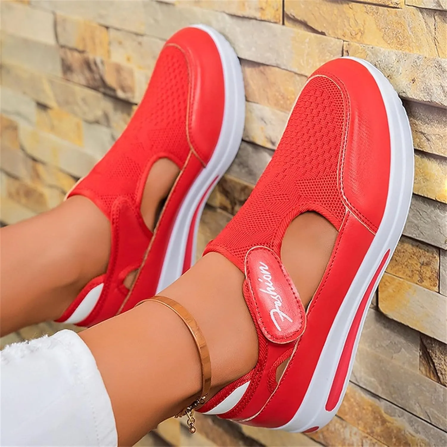 Ladies Platform Sneakers Slip on No Lace Breathable Cutout Walking Running Shoes Comfortable Tennis Shoes Non Slip Casual Womens Outdoor Sport Sneakers