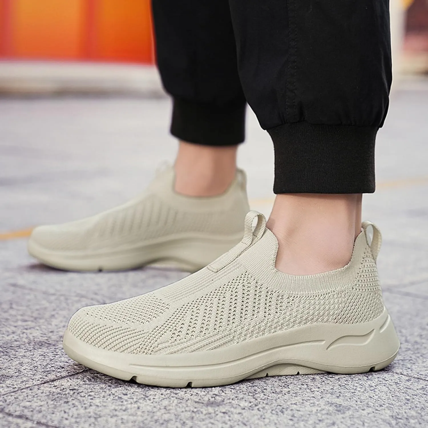 Mens Athletic Walking Slip on Shoes Breathable Mesh Lightweight Comfortable Sole Sneakers Non Slip Cushion for Running, Gym & Outdoor Activities Men's Spring and Summer Daily Shoes