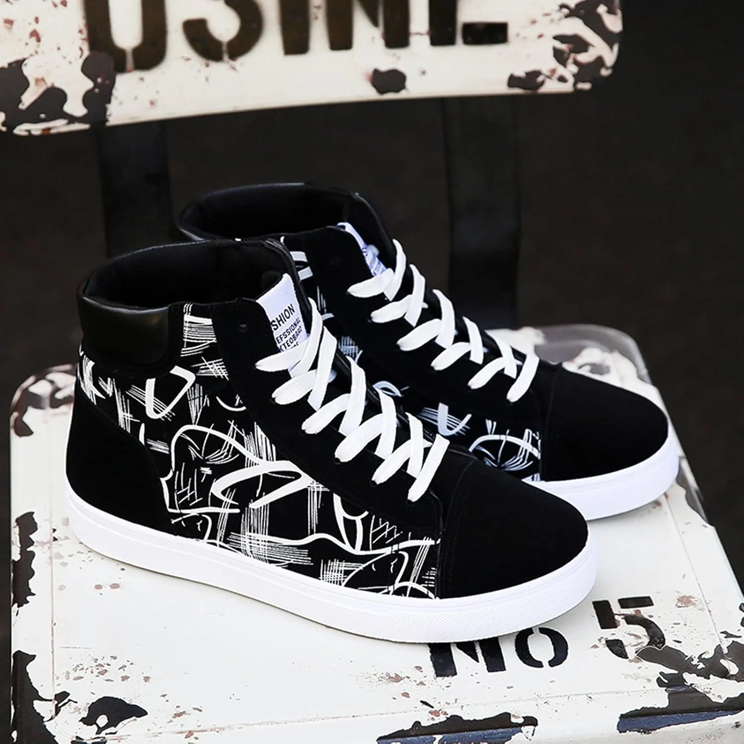 Men's Canvas Flat High-top Fashion Comfortable Color Matching Casual Lace Up Leisure Sport Shoes Men's Sneaker