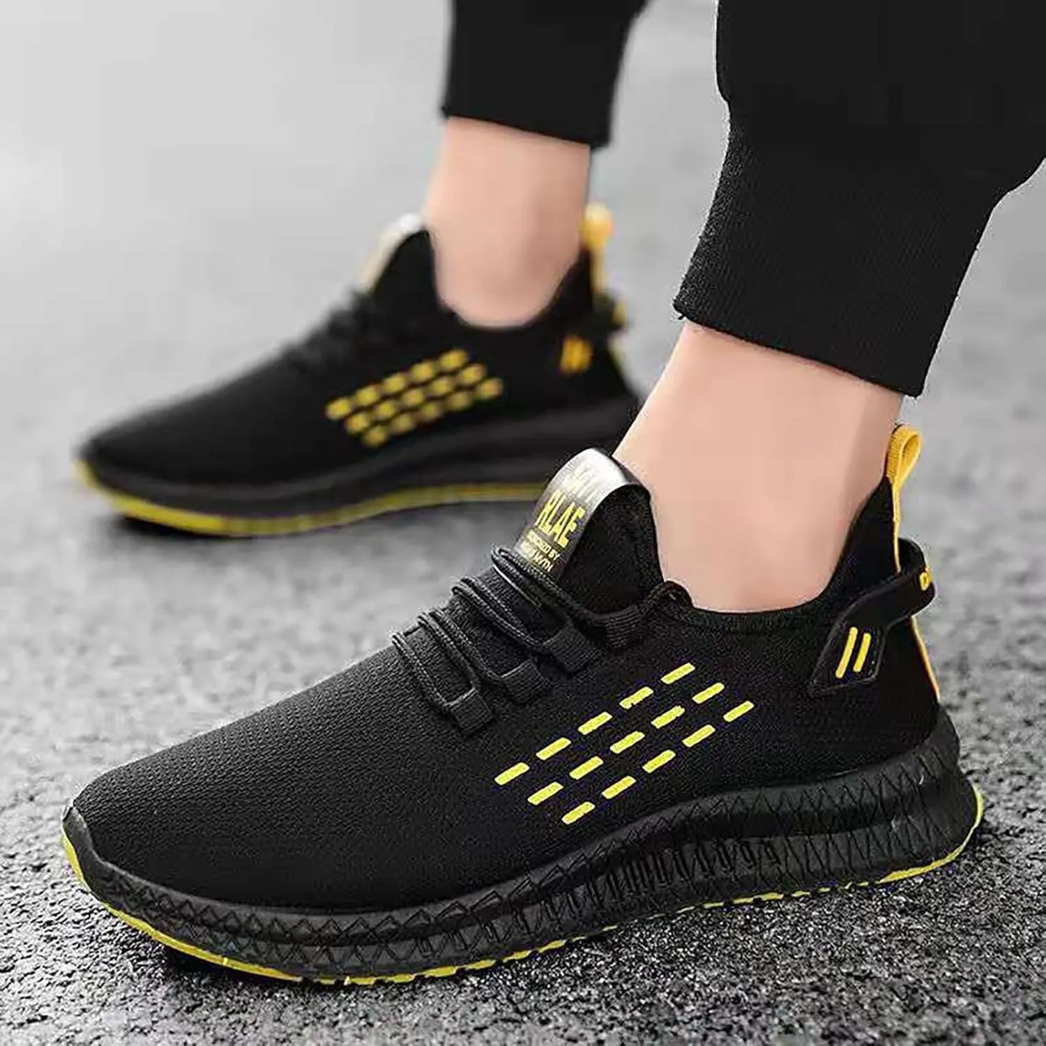 Mens Fashion Running Sneakers 2025 Orthopedic Walking Shoes Casual Mesh Lace-up Breathable Closed Toe Athletic Outdoor Comfortable Non Slip Sport Shoe
