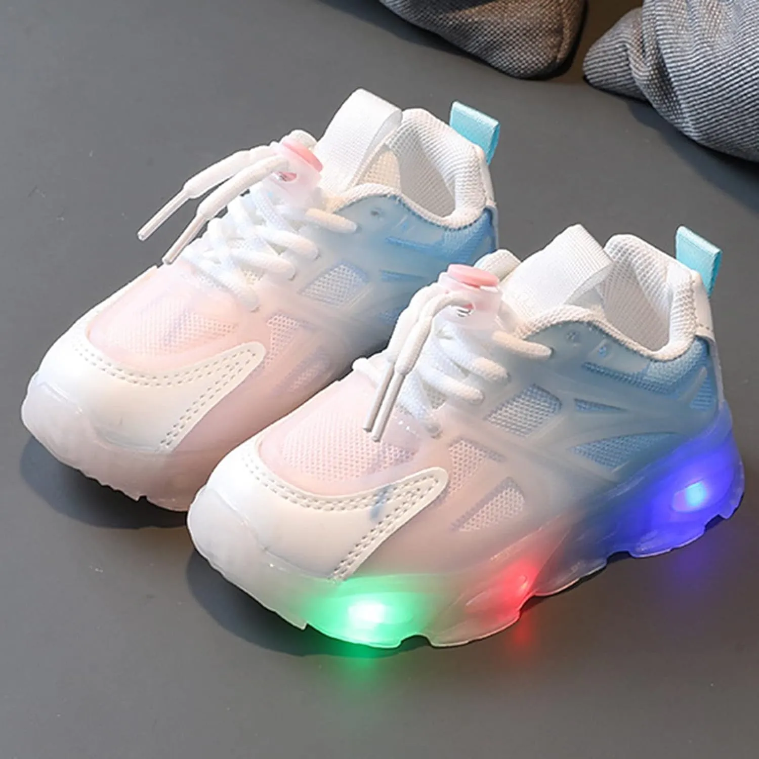 Unisex-Child Lights Up Sneaker Lightweight Breathable Running Shoes Soft Casual Sport Athletic Trainer for Kids