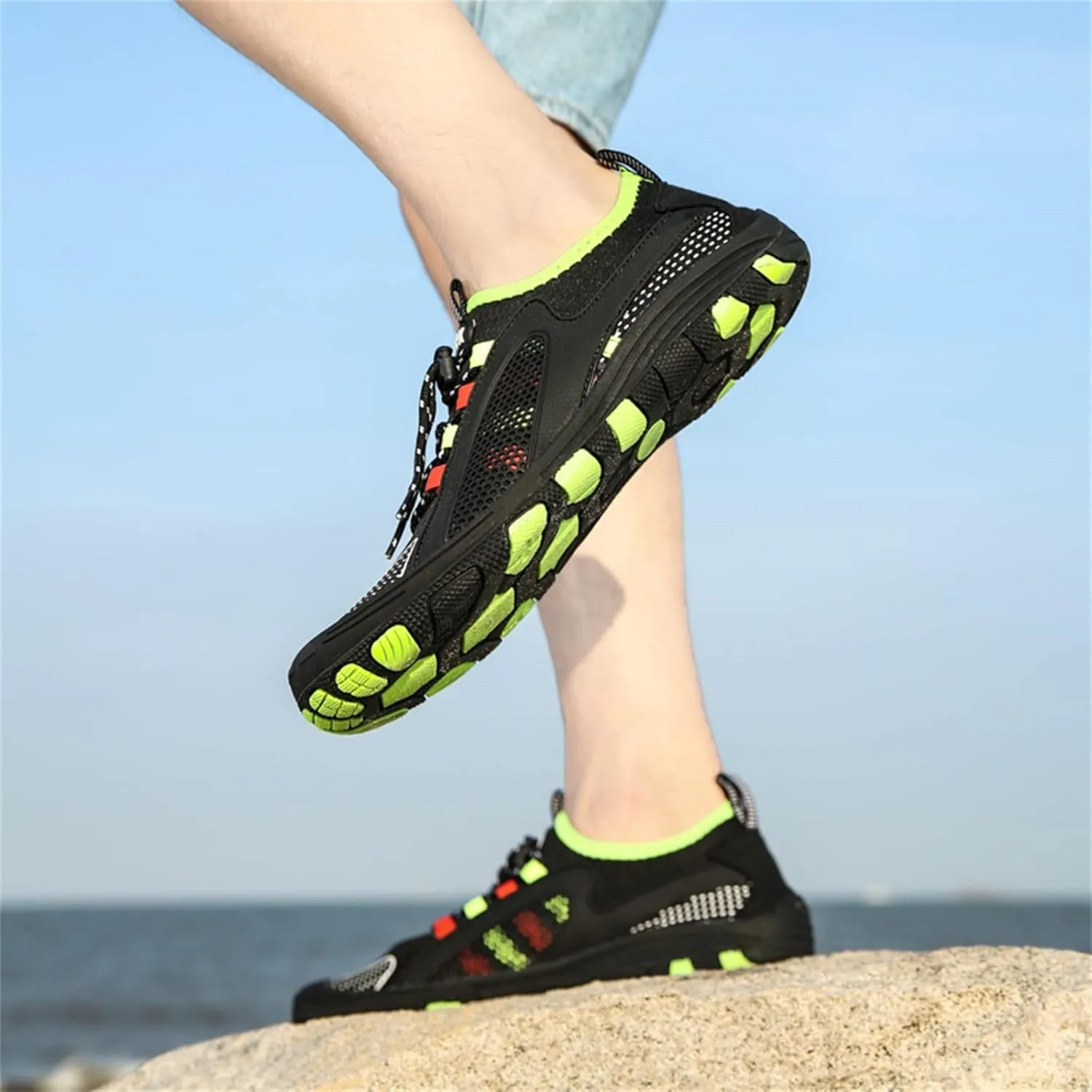 Water Shoes Men Size 10 Wide Lightweight Quick Drying Barefoot Water Shoes Cute Water Shoes for Women Aqua Sports Outdoor Shoes for Beach Swim River Pool Lake Hiking Surfing
