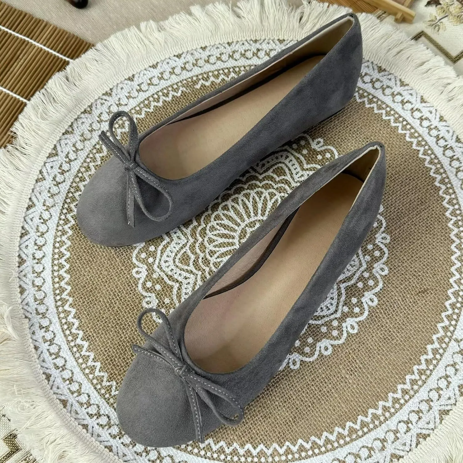 WENJIAZHIZHI Women's Bowknot Round Toe Ballet Flats Dance Shoes Elegant Wedding Party Shoes Female Comfortable Slip-Ons Loafers