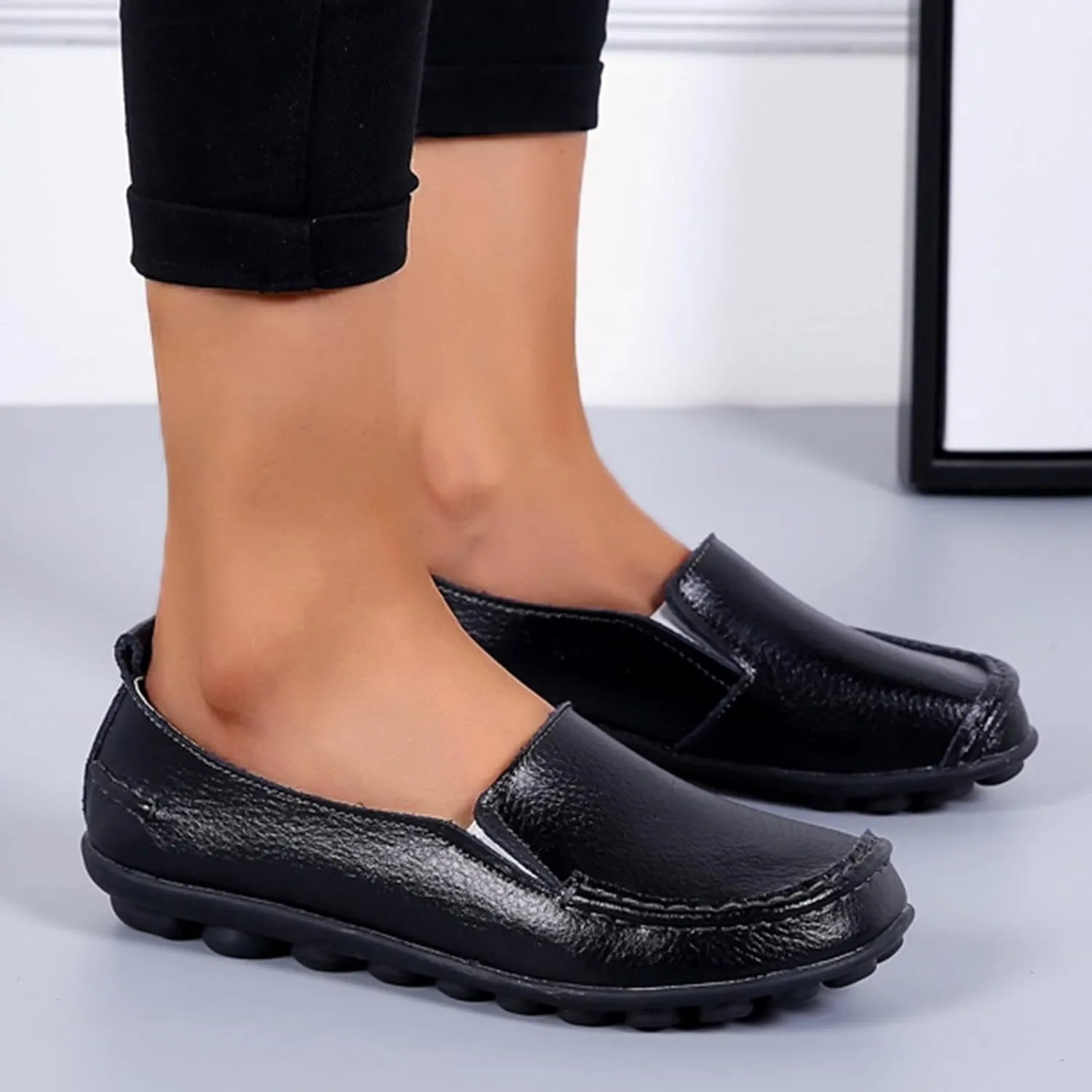 Women's Lace Up Walking Shoes Breathable Lightweight Sport Casual Ladies Girls Fashion Platform Sneakers