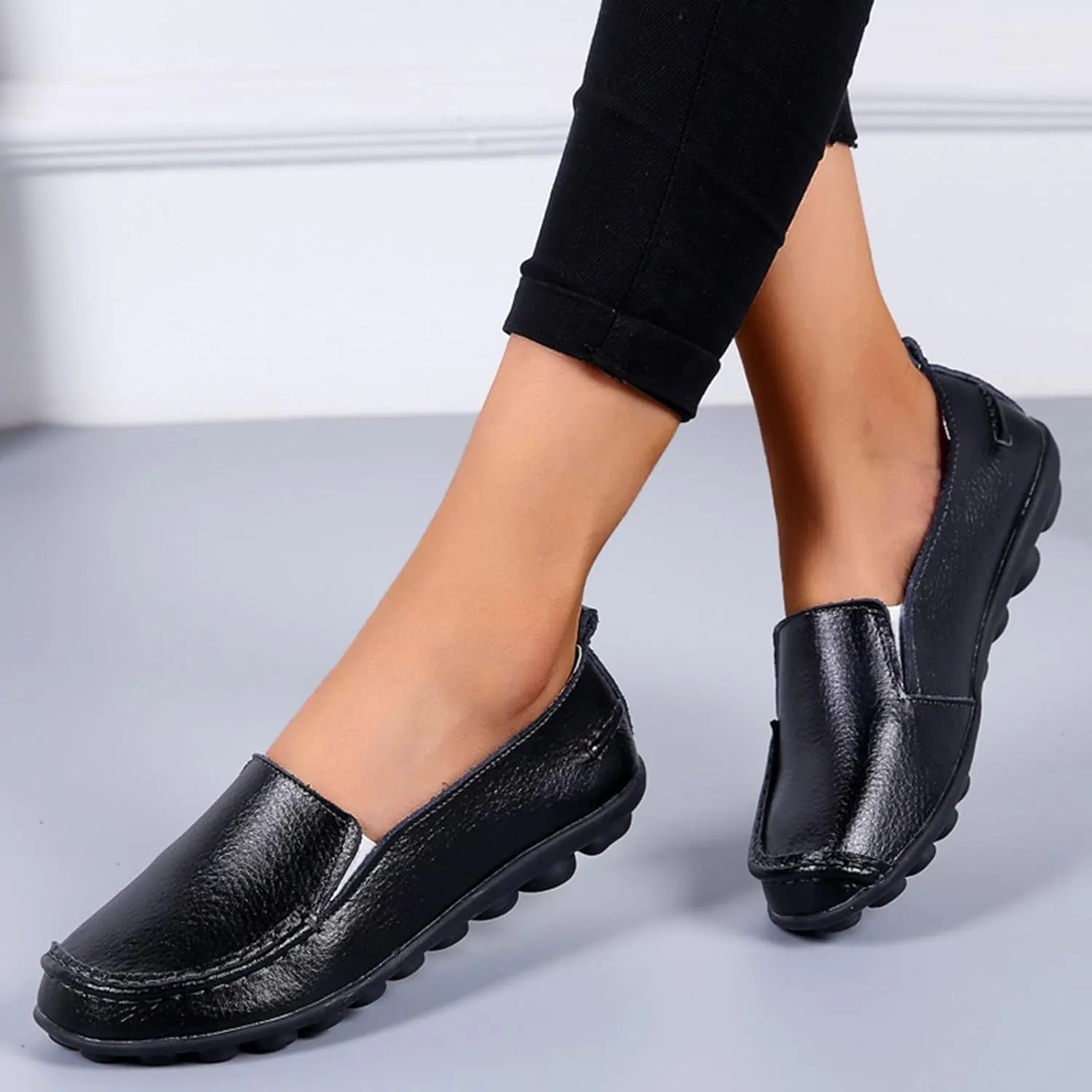 Women's Lace Up Walking Shoes Breathable Lightweight Sport Casual Ladies Girls Fashion Platform Sneakers