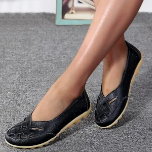 Womens Orthopedic Loafers in Breathable Leather Comfortable Hollow Soft Flats Sandals Summer Casual Slip-On Shoes