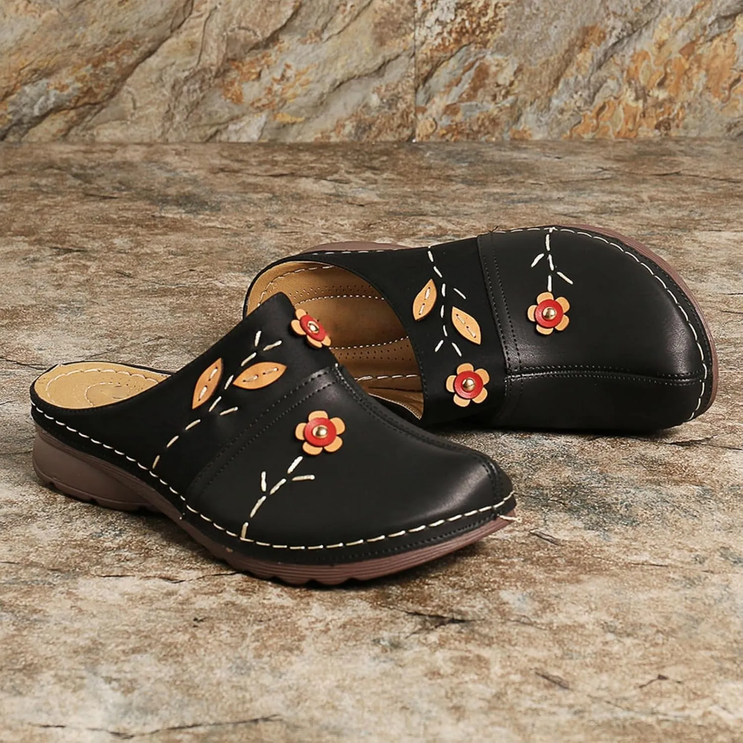 Womens Sandals Vintage Ethnic Style Floral Sandals Lightweight Shoes Summer Fashion Dressy Sandal Lambskin Sandal