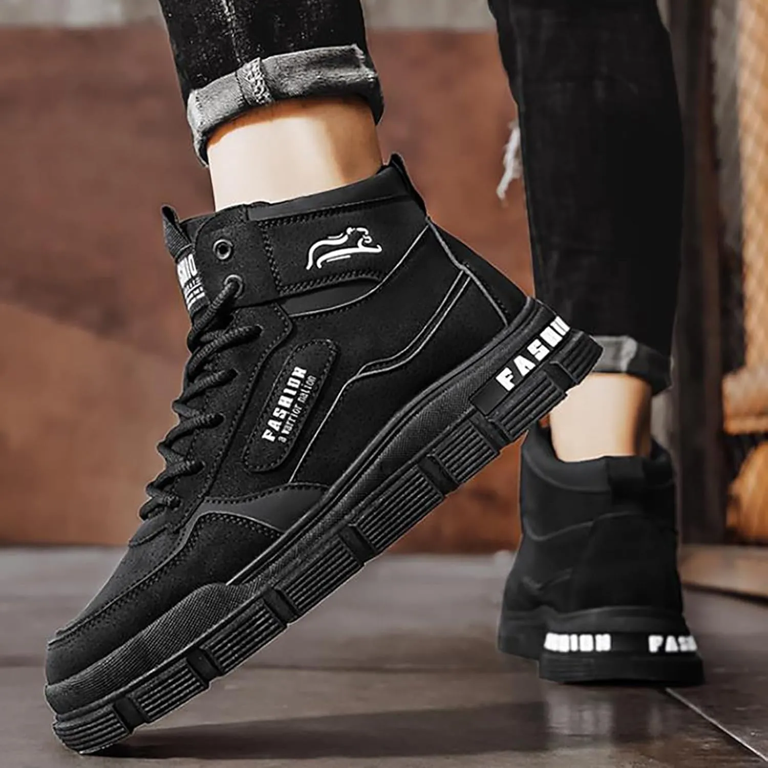 Womens White Sneakers Casual Flat Shoes for Women Women's White Fashion Sneakers Slip on Non Slip Low Top Casual Loafers for Women Comfort Slip On Sneakers Women Wide Width