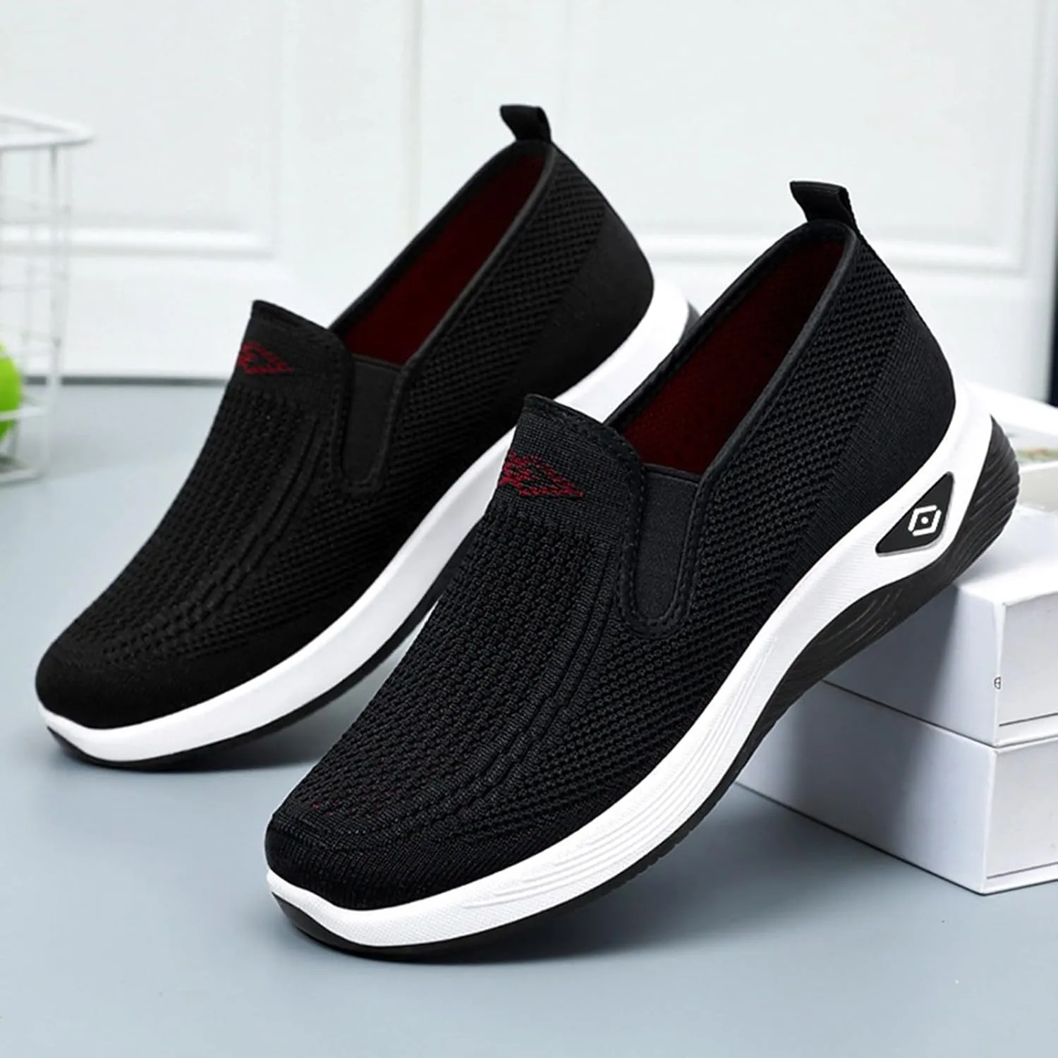Women's Woven Orthopedic Breathable Soft Shoes Comfortable Wide Width Walking Shoes Slip On Arch Support Walking Flying Sneakers