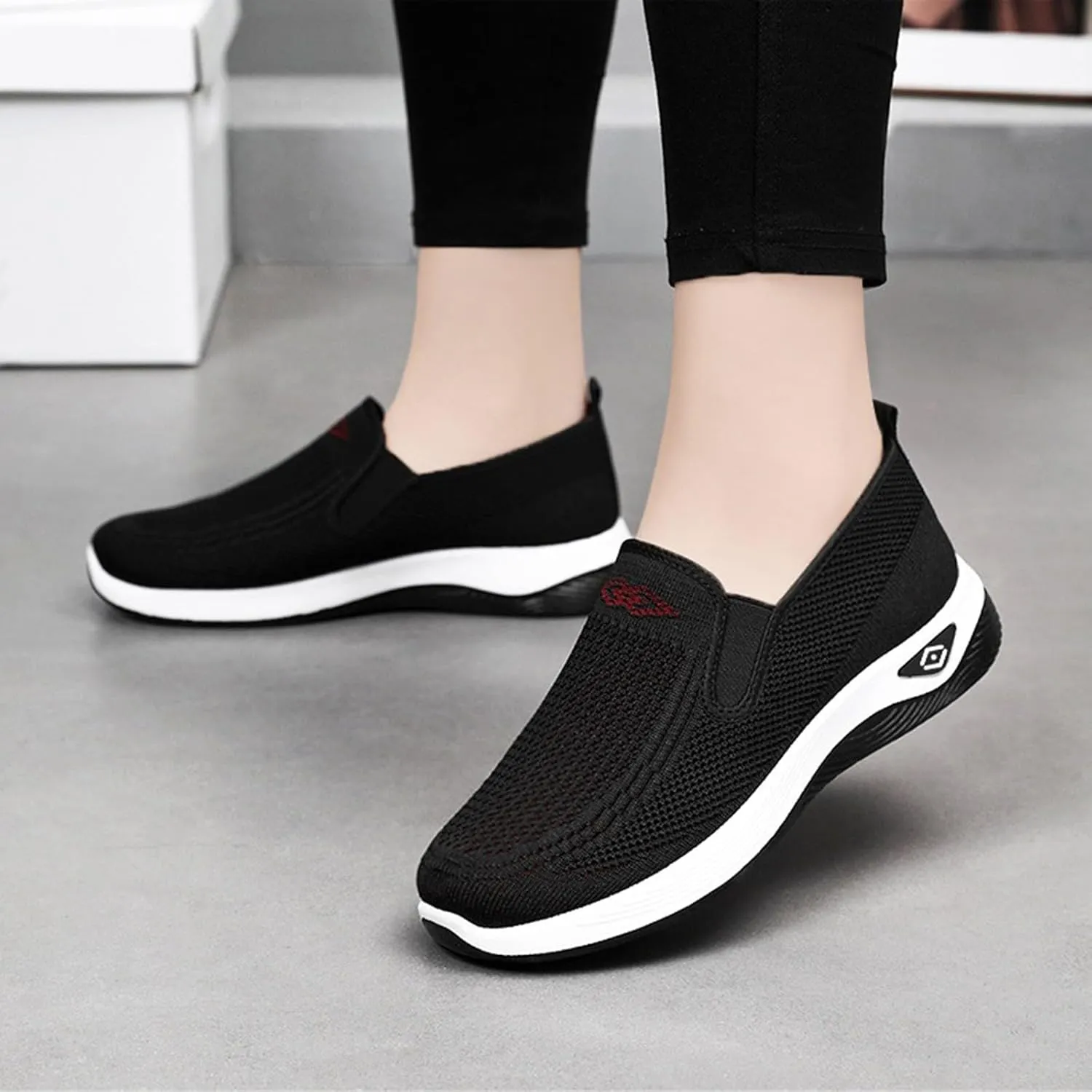 Women's Woven Orthopedic Breathable Soft Shoes Comfortable Wide Width Walking Shoes Slip On Arch Support Walking Flying Sneakers